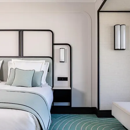 Otel Mondrian 5*