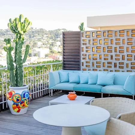 Hotel Mondrian